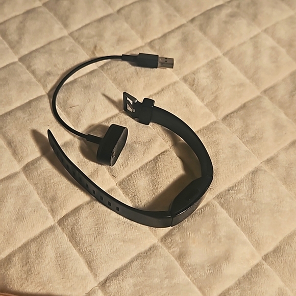 fitbit Other - Fitbit Inspire Fitness.
